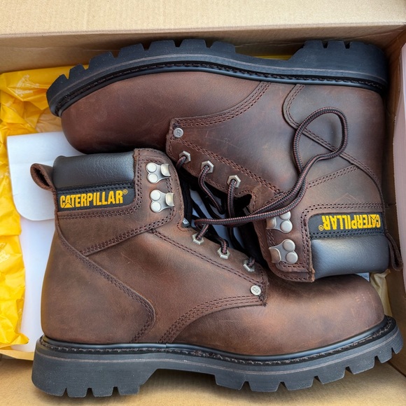 NIB Caterpillar Second Shift 6” Brown Leather 7.5 Lace-Up Steel Toe Work Boots